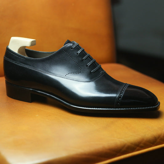 Black Leather Cedara Brogue Toe Cap Oxfords - Formal Shoes
